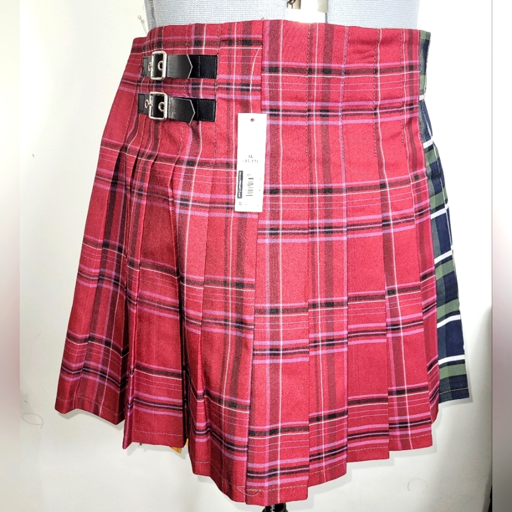 NEW No Boundaries Plaid Skirt Size XL Dark Academia Blue Green Yellow Maroon